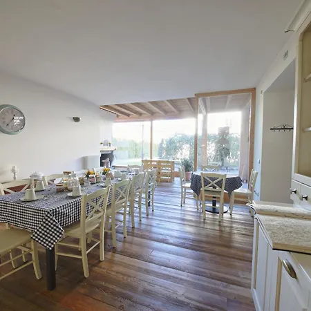 La Corte Di Nonna Gemma Bed & Breakfast *